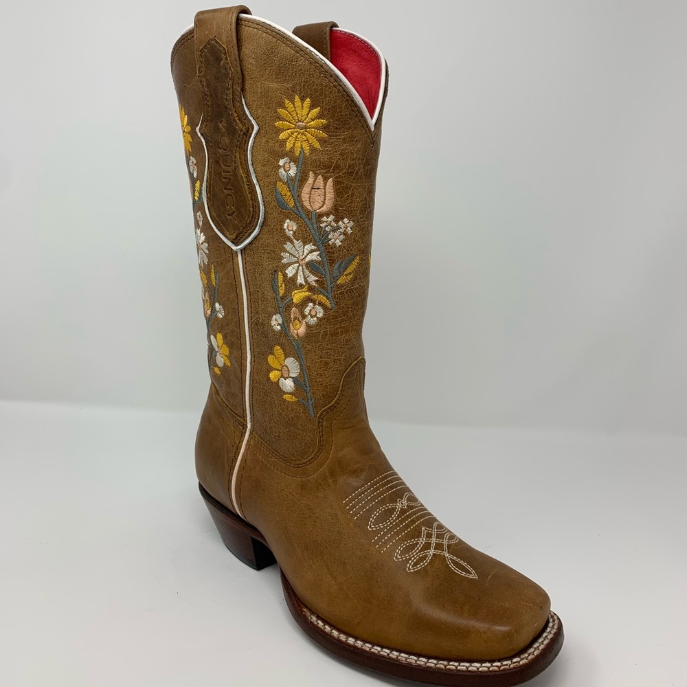 Women’s cowboy boots